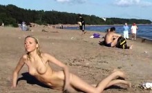 Young nudist teen