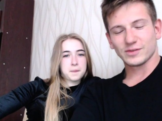 Skinny hot blonde girl amateur webcam