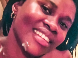 South african teen ebony waitress cumshot