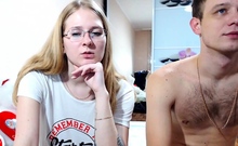 Amateur Hot Blonde Sucking Her Boyfriend s Dick On Webcam