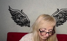 Amateur MILF flashes boobs on webcam