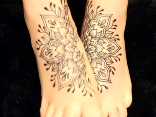 Amateur hottie solo masturbation