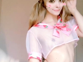 Hot amateur webcam teen masturbates for their fans