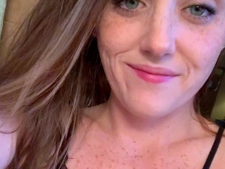 Brunette Solo Webcam Masturbation