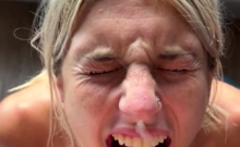Homemade amateur blonde teen blowjob and cumshot
